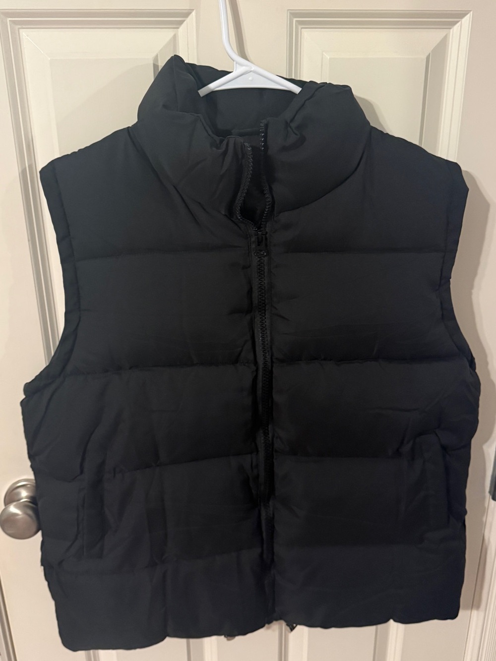 Black Puffer Vest - Women's Sleeveless Coat